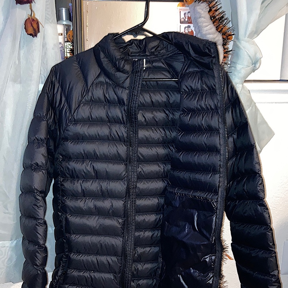 Black puff jacket